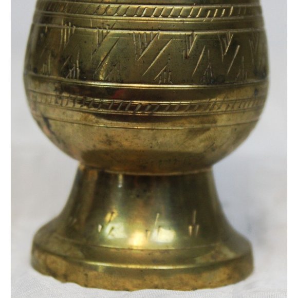 Vtg Solid Brass Metal Mini Bud Flower Vase Indian Etching Design Art Home Decor - Picture 6 of 11
